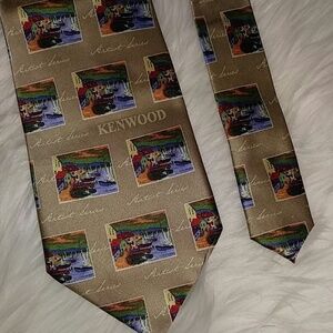 Kenwood Vineyard 2000 Artist Series Wine Tie
